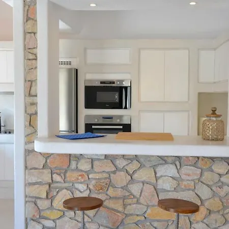 דירה Studiosworx איוס חורה